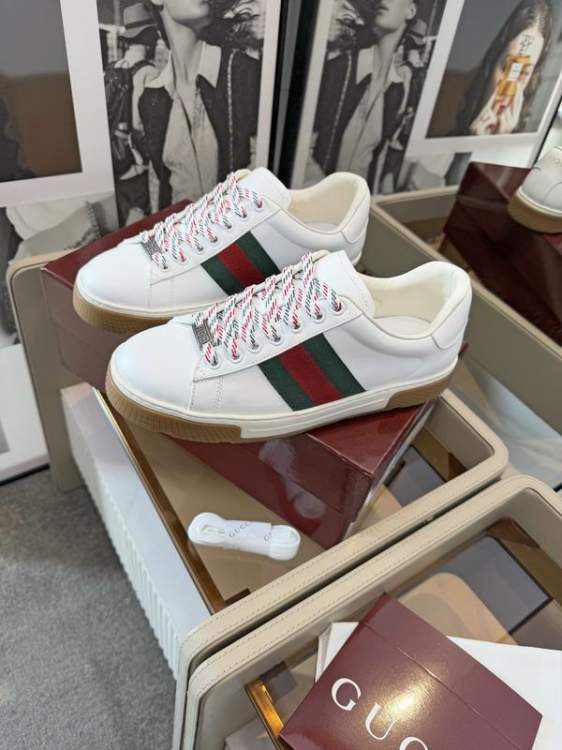 Picture of Gucci Shoes _SKUGuccisz39-45hnq12099535